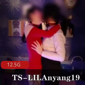 TS-LILAnyang19：金箍棒TS玩友，黑丝职业装资源大放送！