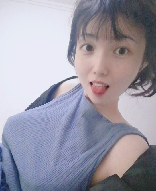 小EERICAHAND精彩合集182个视频11.45G越南妹LOL互动放飞自我